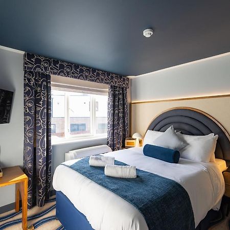 Loch Fyne Hotel&Restaurant Poole Canford Cliffs Exterior foto